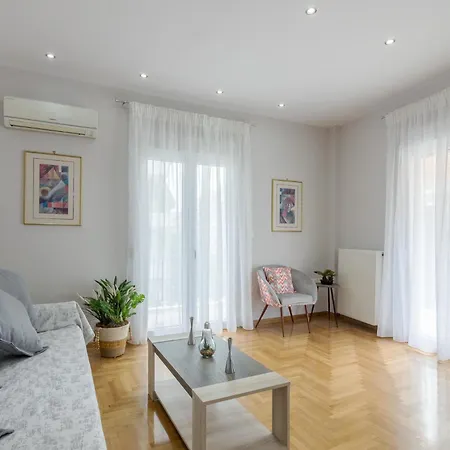 One Bedroom Apt W/ Balcony Athènes Extérieur photo